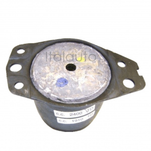 Soporte motor delantero lado derecho